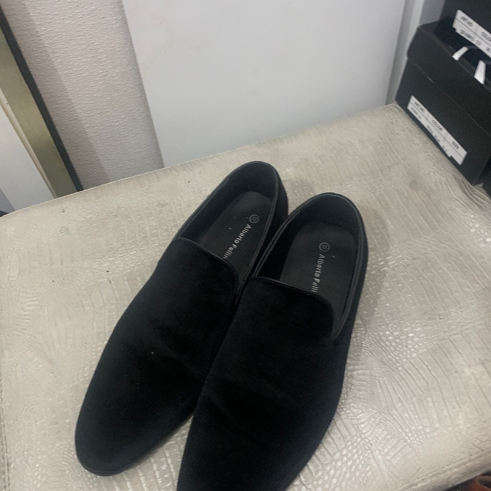 Men’s shoes